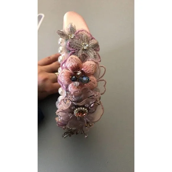BAROQUE Style Headband Pearl Lace Petal Diamond Crystal Pink - Picture 3 of 8